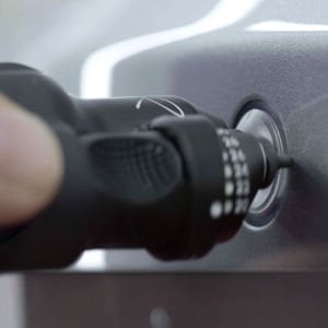 JSA Precision PDC Cutter – Park Sensörü Delikleri İçin Hassas Kesim