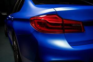 AVERY SATIN METALLIC WAVE BLUE